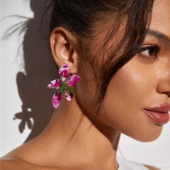 Purple flower earrings A87 - Picture 1 of 5